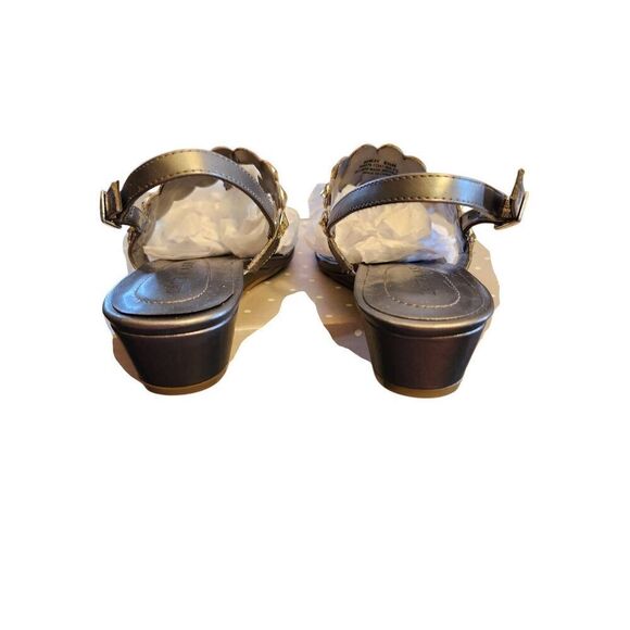 LAURA ASHLEY NWT BEAUTIFUL COLOR PEQTER SANDALS WITH CRYSTALS SIZE 6.5M - Picture 6 of 7